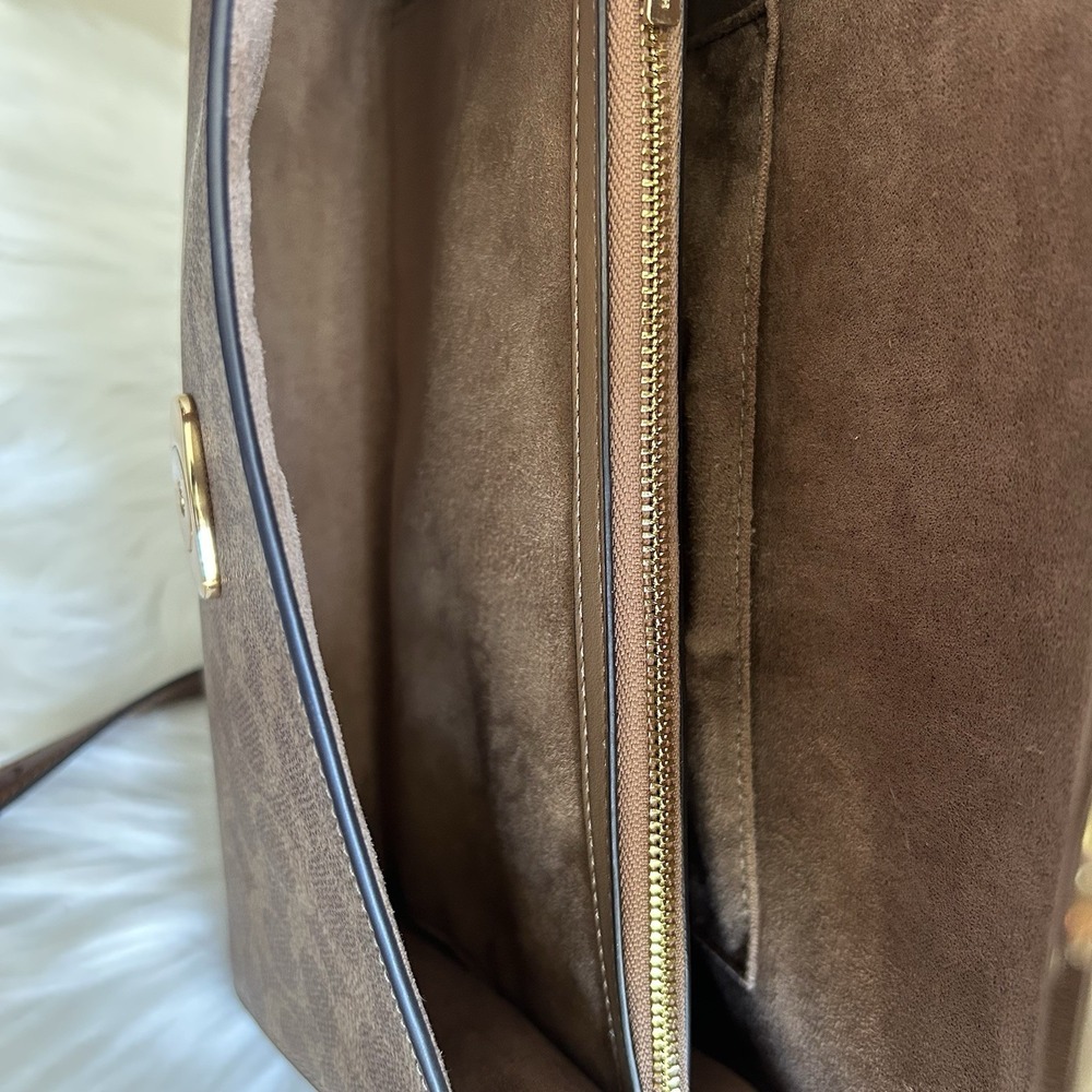 Coach Eliza Brown Signature Canvas Leather Shoulder Bag Excellent - Picture 6 of 11